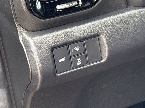 Used 2025 Honda Pilot TrailSport image 10