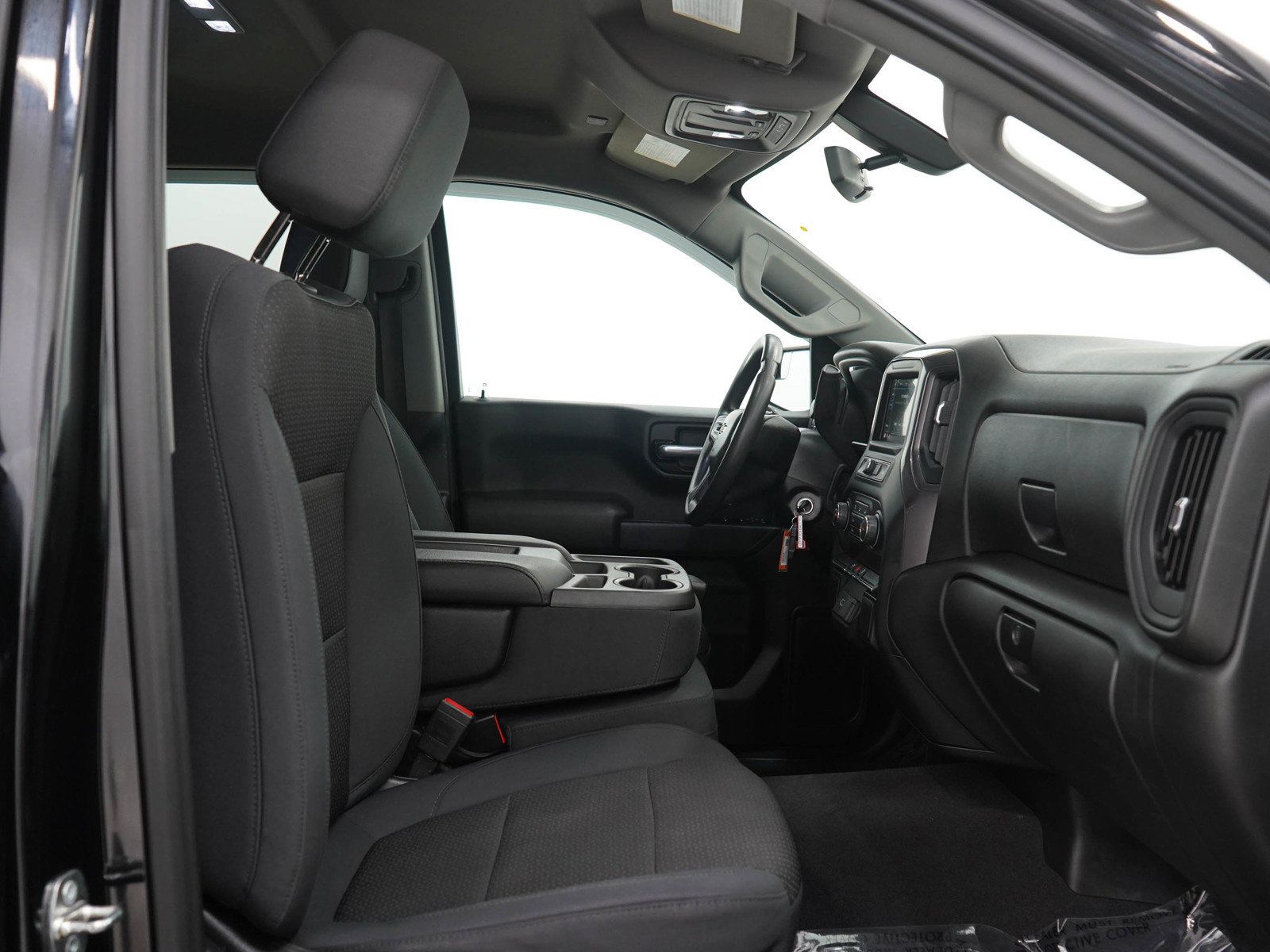 Used 2019 Chevrolet Silverado 1500 Custom w/ Custom Convenience Package AWD/4WD image 13