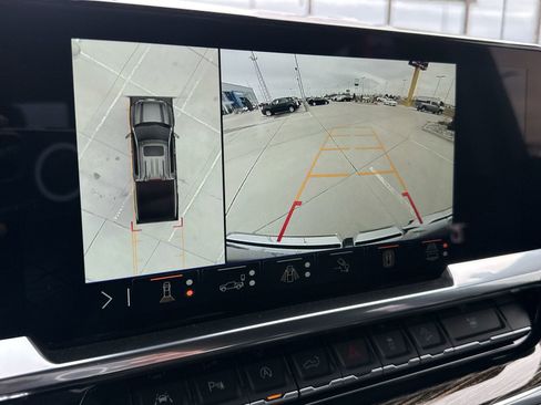 Used 2025 GMC Sierra 1500 Elevation w/ Elevation Premium Package image 15