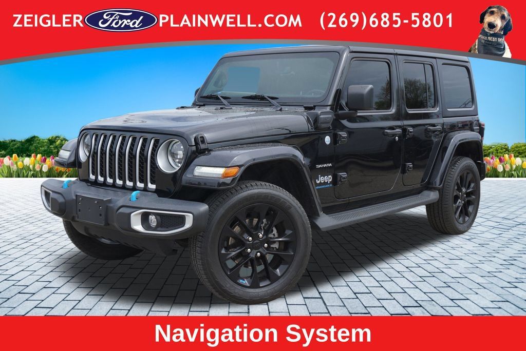 Used 2023 Jeep Wrangler Unlimited Sahara w/ Cold Weather Group AWD/4WD image 1
