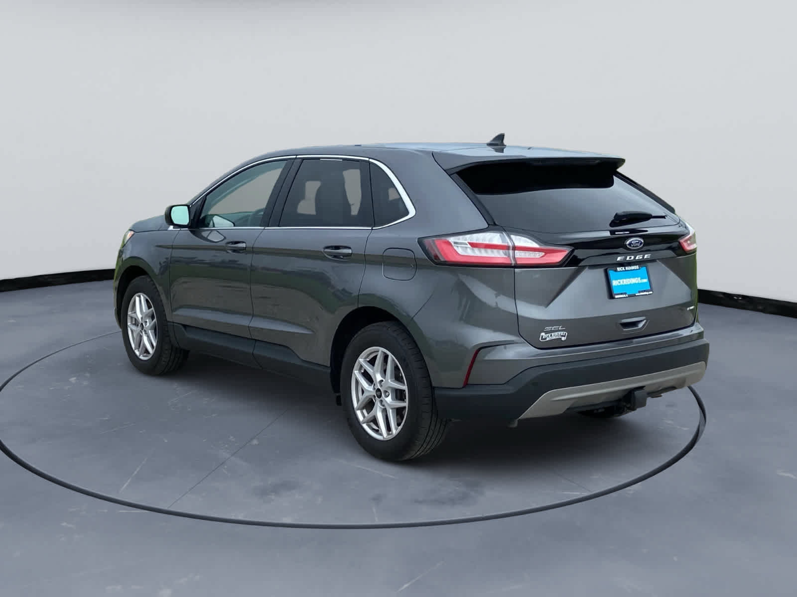 Used 2023 Ford Edge SEL w/ Convenience Package AWD/4WD image 6