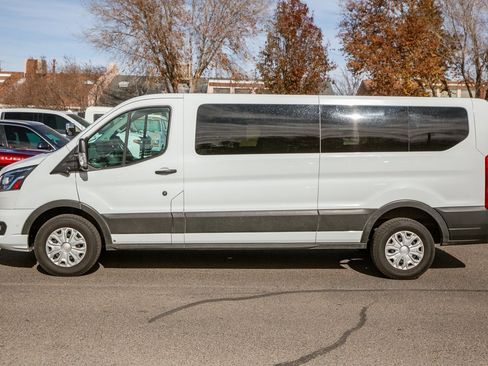 Used 2023 Ford Transit 350 XLT image 9