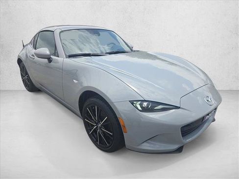 Used 2025 MAZDA MX-5 Miata RF Grand Touring RWD image 2