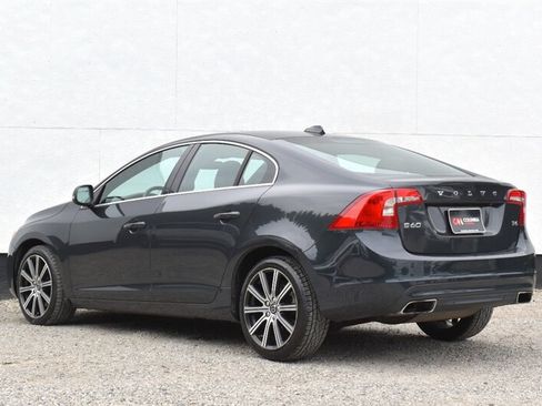 Used 2016 Volvo S60 T6 w/ Convenience Package FWD image 2