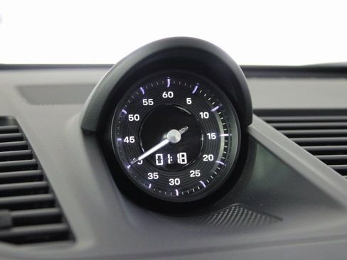 Certified 2024 Porsche 911 Carrera S image 21