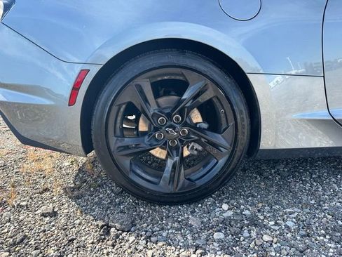 Certified 2023 Chevrolet Camaro LT w/ RS Package image 6