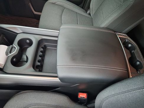 New 2026 RAM 2500 Big Horn AWD/4WD image 30