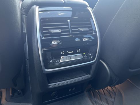 Used 2024 BMW X5 xDrive40i w/ Premium Package image 31