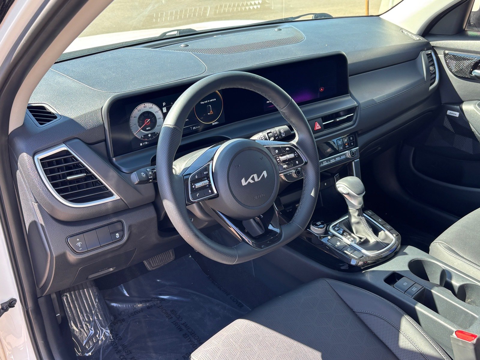 Certified 2024 Kia Seltos SX AWD/4WD image 20