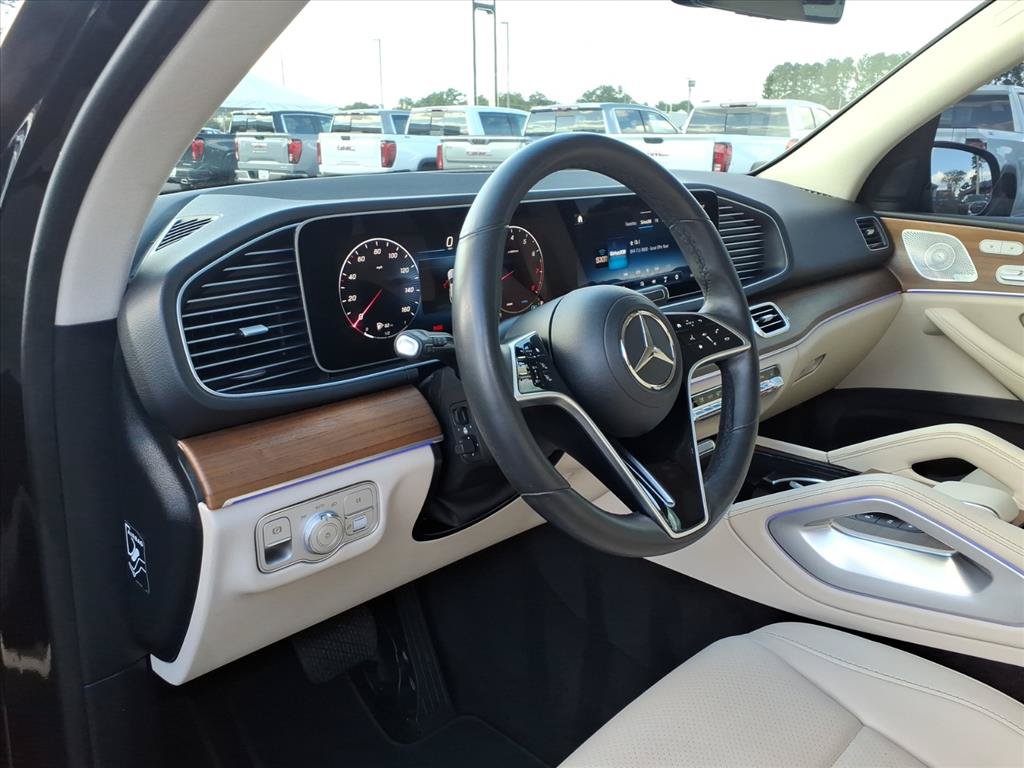 Used 2024 Mercedes-Benz GLE 350 4MATIC image 7