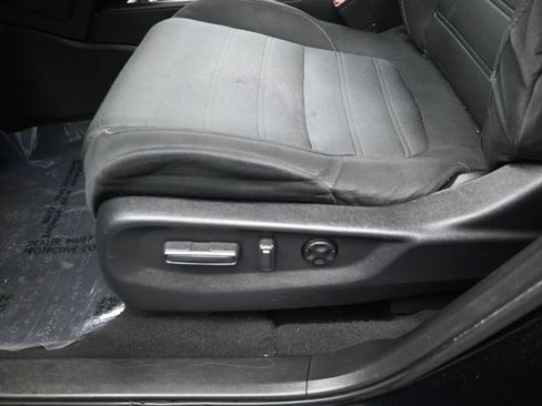 Used 2017 Honda CR-V EX image 13