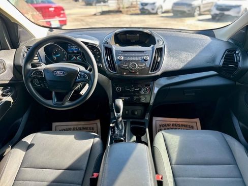 Used 2018 Ford Escape S image 21