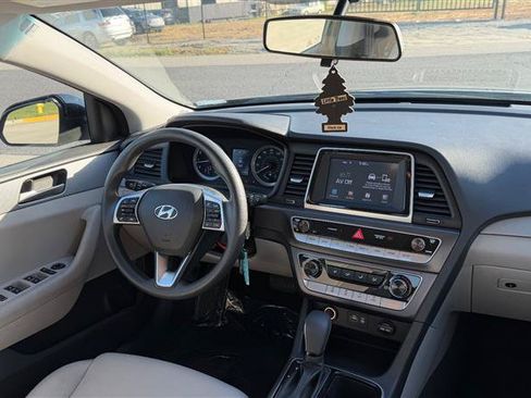 Used 2019 Hyundai Sonata ECO FWD image 19
