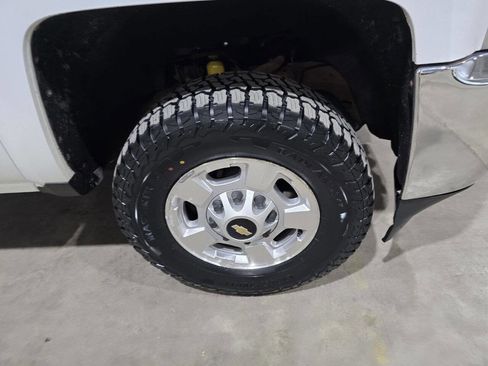 Used 2015 Chevrolet Silverado 2500 LT w/ Z71 Package, Off-Road AWD/4WD image 24