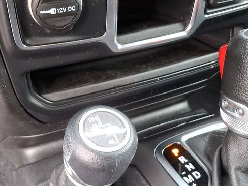 Used 2019 Jeep Wrangler Unlimited Sport AWD/4WD image 24