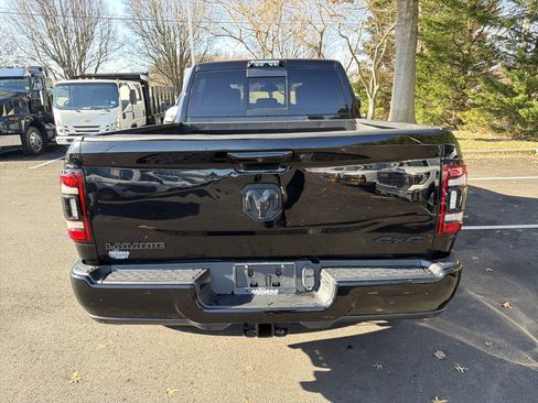 Used 2019 RAM 2500 Laramie image 9