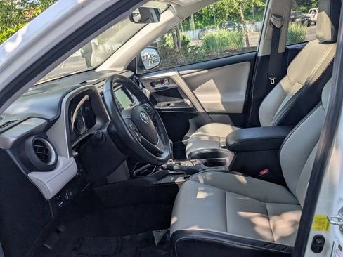 Used 2017 Toyota RAV4 Limited AWD/4WD image 12