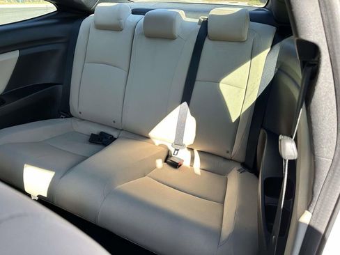 Certified 2019 Honda Civic EX image 9