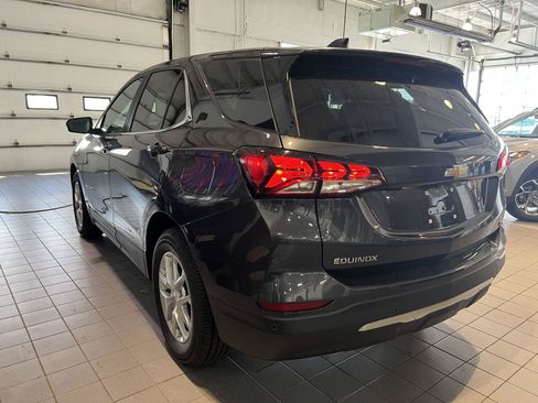 Used 2022 Chevrolet Equinox LT FWD image 6