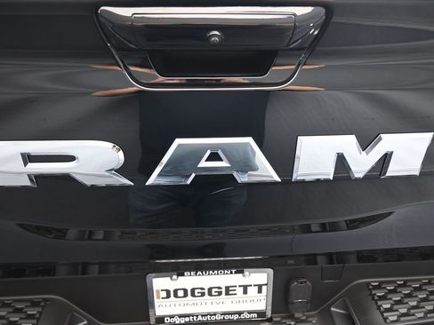 New 2026 RAM 1500 2WD Crew Cab image 12