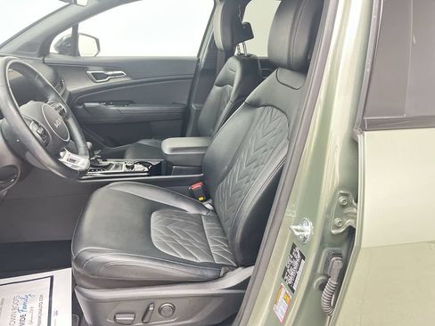 Certified 2025 Kia Sportage X-Line w/ Premium Package AWD/4WD image 11