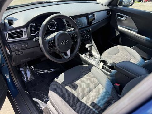 Used 2018 Kia Niro LX FWD image 9