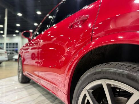 Used 2021 Porsche Cayenne S image 12