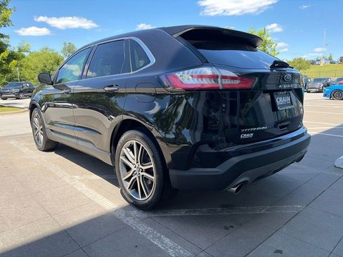 Used 2021 Ford Edge Titanium FWD image 5