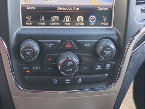 Used 2015 Jeep Grand Cherokee Limited AWD/4WD image 25