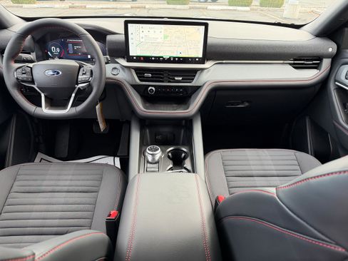 New 2026 Ford Explorer ST-Line w/ ST-Line Street Pack image 16
