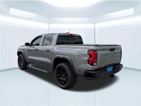Used 2026 Chevrolet Colorado Trail Boss AWD/4WD image 3