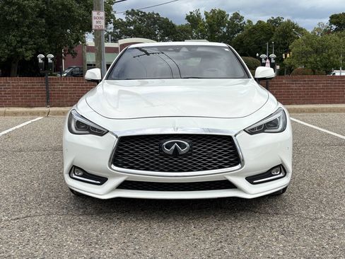 Used 2018 INFINITI Q60 Red Sport 400 w/ Pro Active Package AWD/4WD image 3