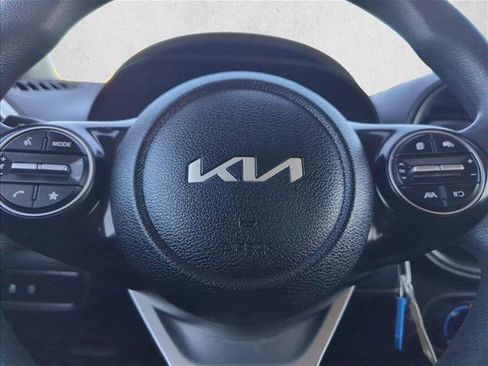 Used 2024 Kia Soul LX w/ Option Group 015 FWD image 23