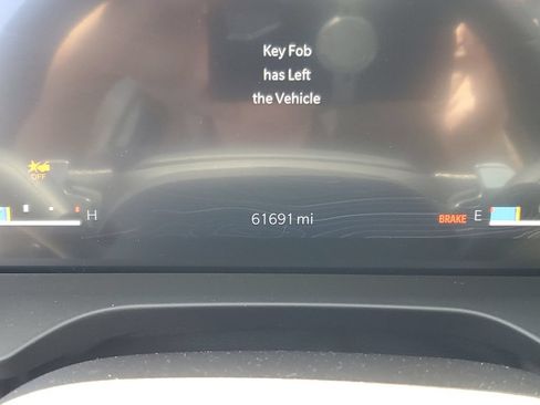 Used 2022 Jeep Grand Cherokee Limited AWD/4WD image 11