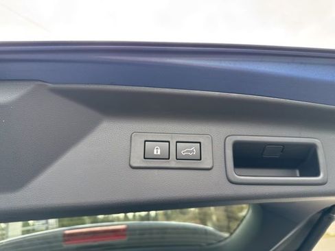 New 2026 Subaru Forester Premium image 25