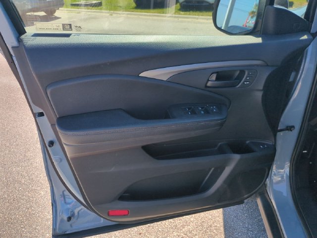 Used 2022 Honda Passport EX-L image 12