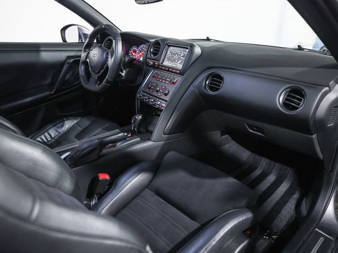 Used 2013 Nissan GT-R Premium AWD/4WD image 25
