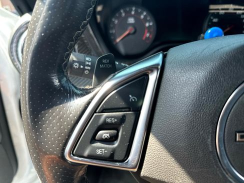 Used 2018 Chevrolet Camaro SS image 16