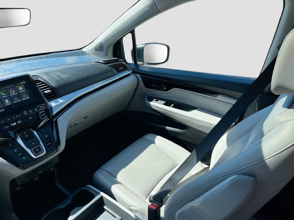 Used 2024 Honda Odyssey Touring image 24