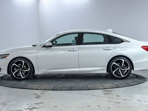 Used 2019 Honda Accord Sport image 5