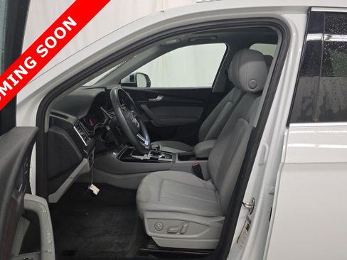 Used 2023 Audi Q5 2.0T Premium w/ Convenience Package AWD/4WD image 6