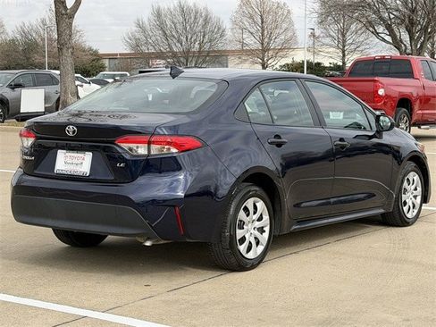 Certified 2025 Toyota Corolla LE image 4
