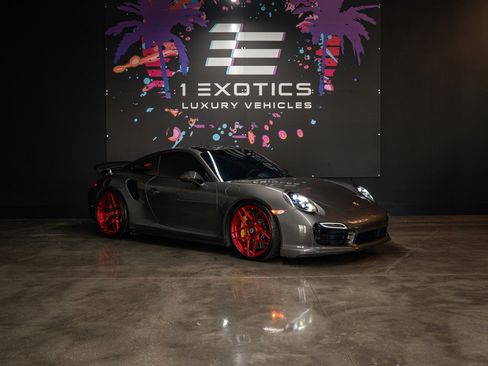 Used 2016 Porsche 911 4 Coupe AWD/4WD image 4