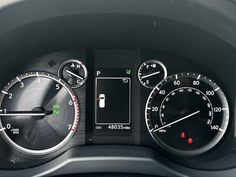 Used 2022 Lexus GX 460 Premium w/ Premium Package AWD/4WD image 23