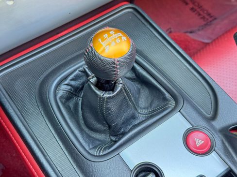 Used 2005 Honda S2000 image 25