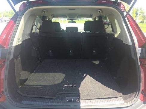 Used 2023 Nissan Rogue S AWD/4WD image 11