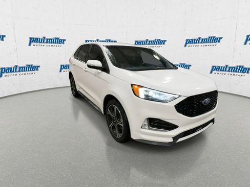 Used 2020 Ford Edge ST image 2