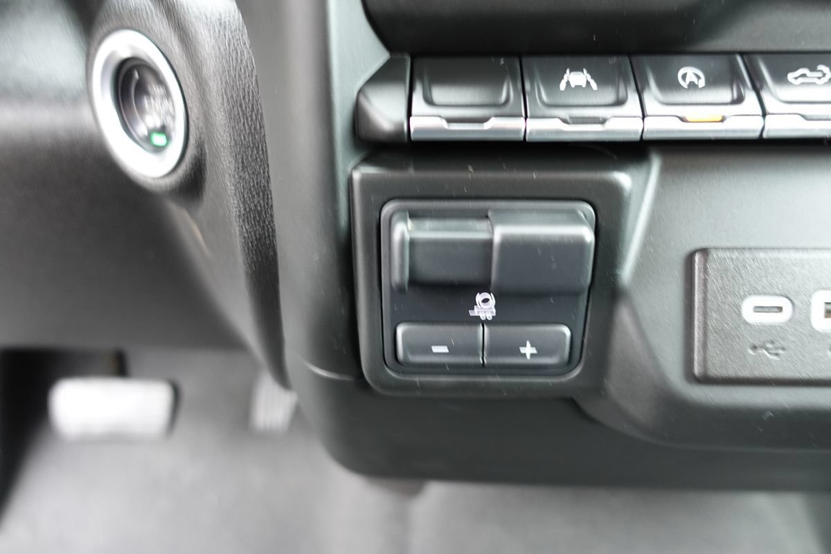 Used 2024 GMC Sierra 1500 Pro w/ Graphite Edition AWD/4WD image 44