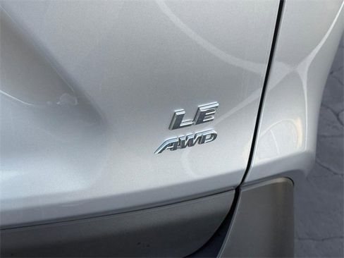 Used 2024 Toyota RAV4 LE image 5