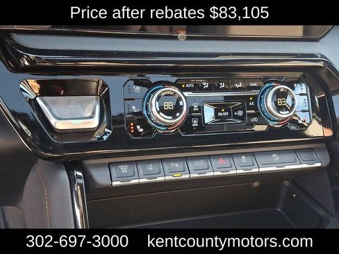 New 2026 GMC Sierra 2500 AT4 w/ AT4 Premium Plus Package image 16